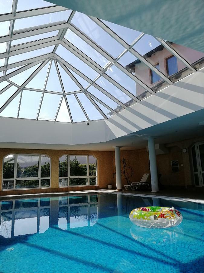 Hasik Hotel Magyarpolány Esterno foto