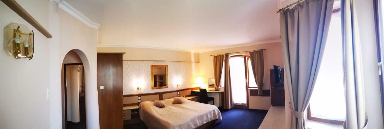 Hasik Hotel Magyarpolány Esterno foto
